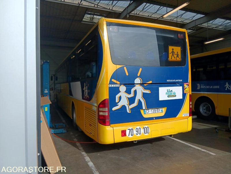 MERCEDES INTOURO N°083089 - School bus: picture 2 MERCEDES INTOURO N°083089 - School bus: picture 2