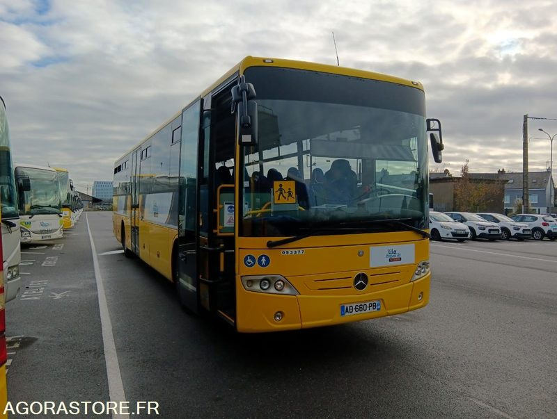 MERCEDES INTOURO N°093377 - School bus: picture 1 MERCEDES INTOURO N°093377 - School bus: picture 1