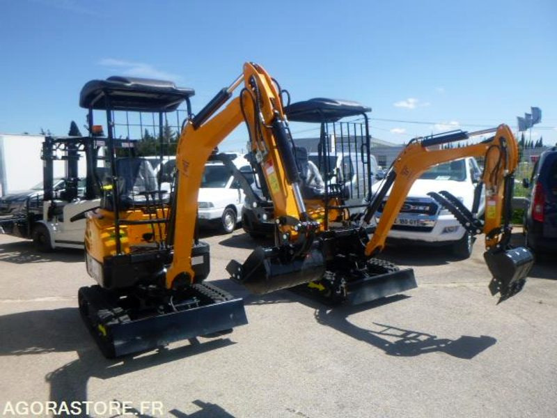Excavator MINIPELLE 1T8 NEUVE (2025) - MOTEUR 3 CYLINDRES KUBOTA: picture 8