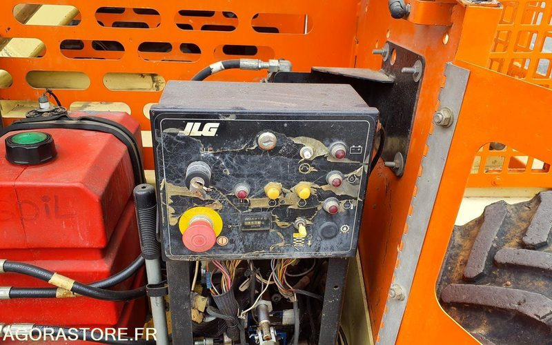 Aerial platform Nacelle DIESEL JLG 260MRT: picture 10