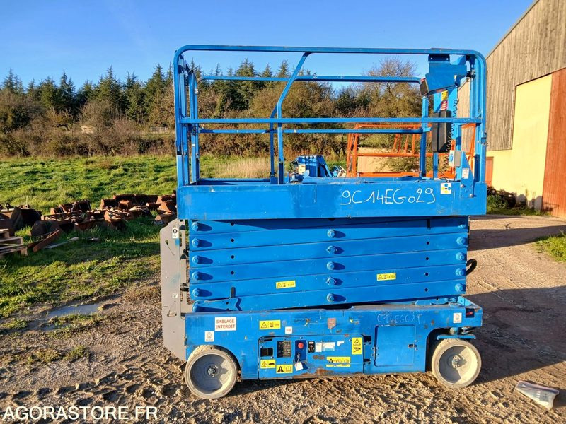 Nacelle ciseaux électrique 14M Genie GS 4047 - Aerial platform: picture 3 Nacelle ciseaux électrique 14M Genie GS 4047 - Aerial platform: picture 3