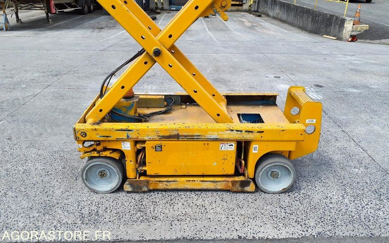 Nacelle electrique à ciseaux 7 m GENIE GS1930 - Aerial platform: picture 3 Nacelle electrique à ciseaux 7 m GENIE GS1930 - Aerial platform: picture 3