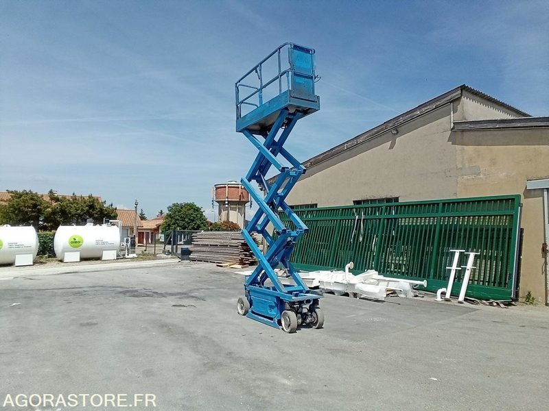 Nacelle electrique à ciseaux JLG 2030ES - Aerial platform: picture 1 Nacelle electrique à ciseaux JLG 2030ES - Aerial platform: picture 1