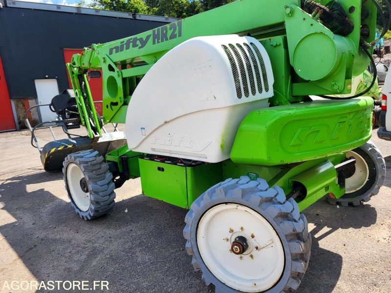 Nacelle nifty hr21 - Articulated boom: picture 3 Nacelle nifty hr21 - Articulated boom: picture 3