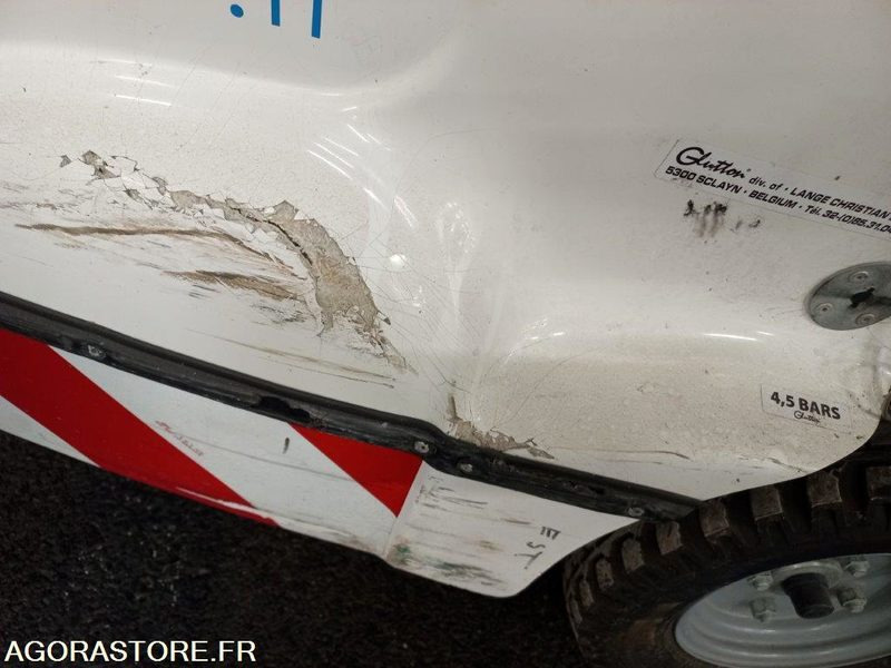 LOT 3 ASPIRATEURS DE VOIRIE - A REMETTRE EN SERVICE - Other machinery: picture 2 LOT 3 ASPIRATEURS DE VOIRIE - A REMETTRE EN SERVICE - Other machinery: picture 2