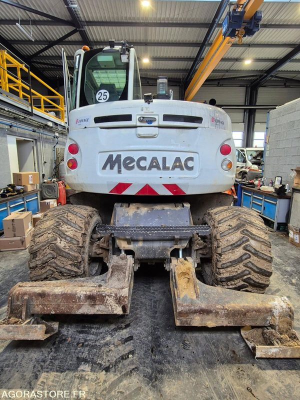 PELLE A PNEUS - MECALAC 714 MW NON ROULANTE - 2016 / 11695 HEURES (MA556) - Excavator: picture 5 PELLE A PNEUS - MECALAC 714 MW NON ROULANTE - 2016 / 11695 HEURES (MA556) - Excavator: picture 5