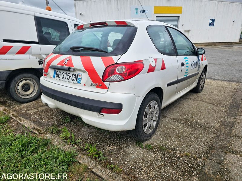 PEUGEOT 206+ - BG315CN - 2011 / 216 501 KM - Car: picture 3 PEUGEOT 206+ - BG315CN - 2011 / 216 501 KM - Car: picture 3