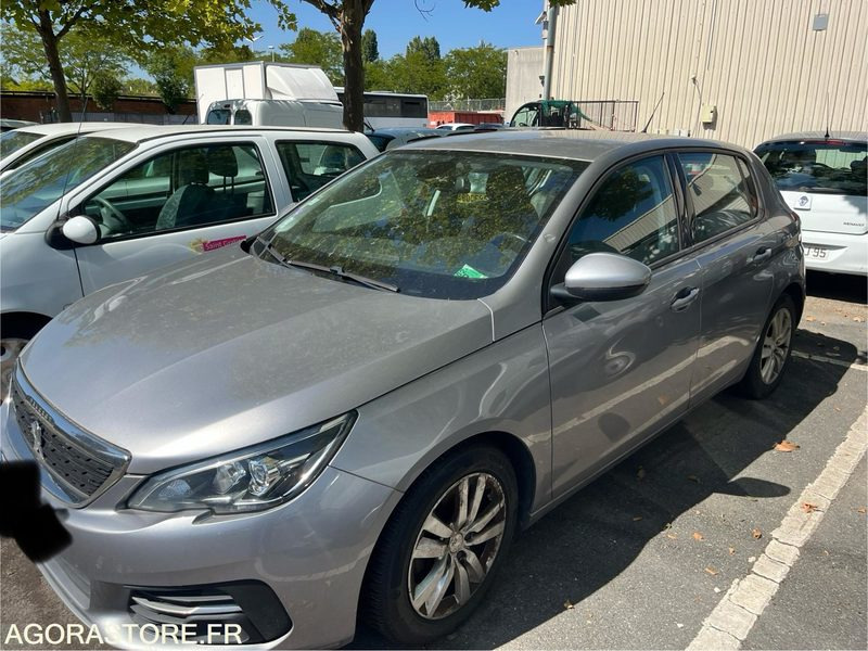 PEUGEOT 308 ESSENCE 127862 kms 2018 - Car: picture 2 PEUGEOT 308 ESSENCE 127862 kms 2018 - Car: picture 2