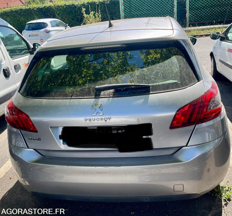 PEUGEOT 308 ESSENCE 127862 kms 2018 - Car: picture 3 PEUGEOT 308 ESSENCE 127862 kms 2018 - Car: picture 3