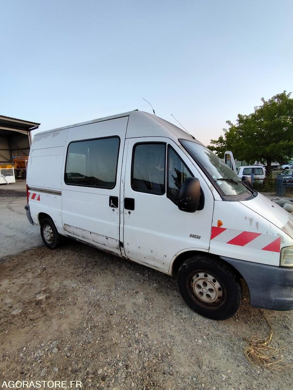 PEUGEOT BOXER ANNEE 2002 170800 KMS DIESEL PB INJECTION - Panel van: picture 5 PEUGEOT BOXER ANNEE 2002 170800 KMS DIESEL PB INJECTION - Panel van: picture 5