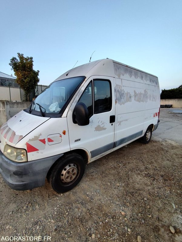 PEUGEOT BOXER ANNEE 2002 170800 KMS DIESEL PB INJECTION - Panel van: picture 1 PEUGEOT BOXER ANNEE 2002 170800 KMS DIESEL PB INJECTION - Panel van: picture 1