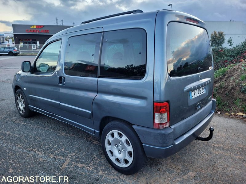 Peugeot partner 1.6hdi 90 ch - Car: picture 2 Peugeot partner 1.6hdi 90 ch - Car: picture 2
