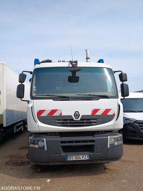RENAULT 26T/BOM - BS504PZ - 2011 / 321 051 KM - Garbage truck: picture 2 RENAULT 26T/BOM - BS504PZ - 2011 / 321 051 KM - Garbage truck: picture 2
