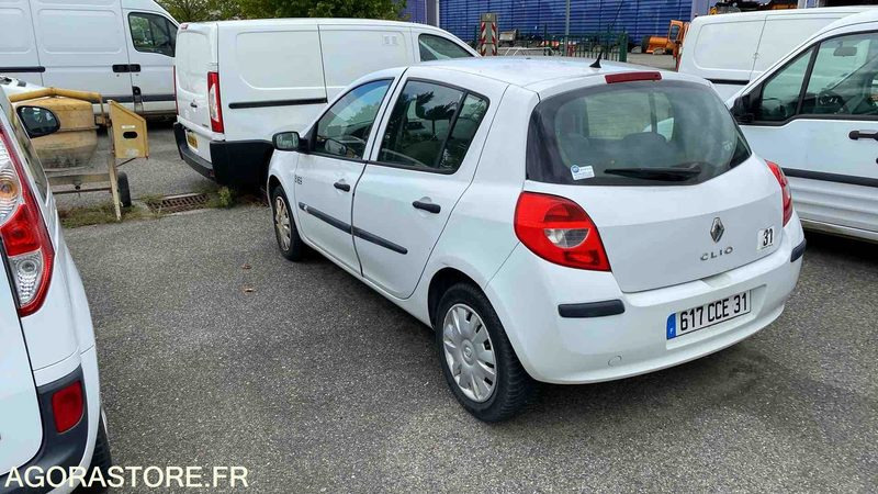 RENAULT CLIO - 2007 - 209285KM - Car: picture 3 RENAULT CLIO - 2007 - 209285KM - Car: picture 3