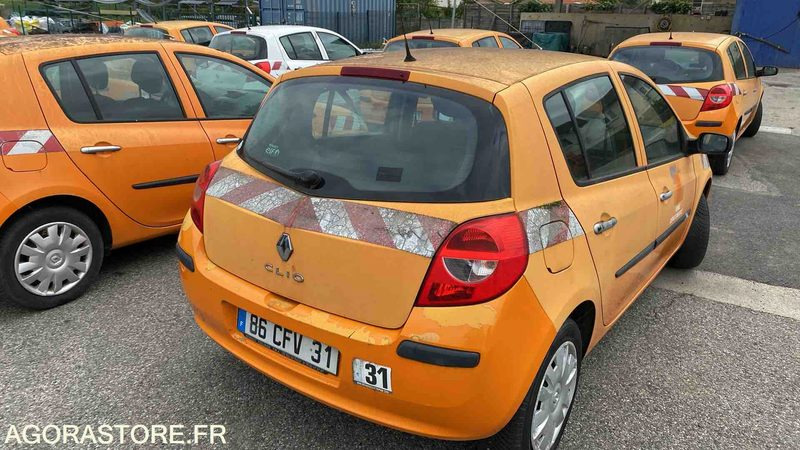 RENAULT CLIO - 2008 - 138942 KM - Car: picture 4 RENAULT CLIO - 2008 - 138942 KM - Car: picture 4