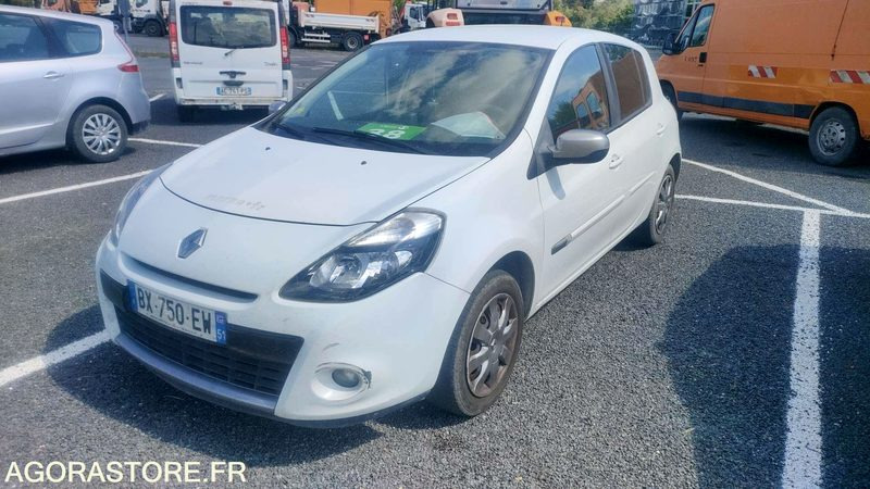 RENAULT CLIO - 2011 - 202079kms - Car: picture 1 RENAULT CLIO - 2011 - 202079kms - Car: picture 1