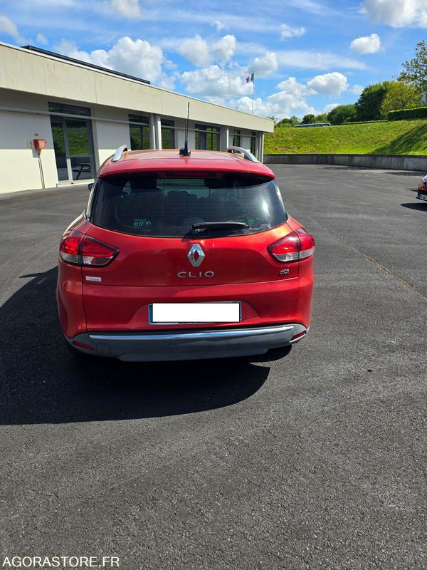RENAULT CLIO ESTATE - Car: picture 4 RENAULT CLIO ESTATE - Car: picture 4
