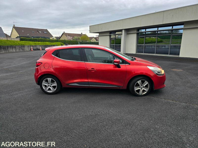 RENAULT CLIO IV - Car: picture 1 RENAULT CLIO IV - Car: picture 1
