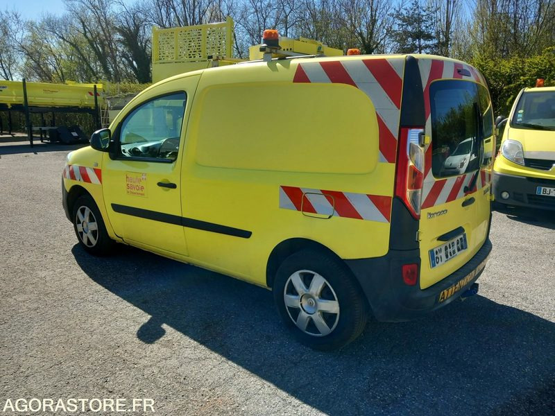 RENAULT KANGOO DCI70 (FR038) - Small van: picture 3 RENAULT KANGOO DCI70 (FR038) - Small van: picture 3