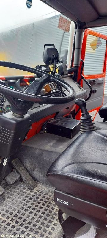 RENAULT M210 4X4 - Fire truck: picture 5 RENAULT M210 4X4 - Fire truck: picture 5