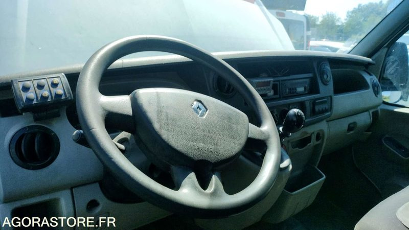 Panel van RENAULT MASTER - 2008 - 282485 KM: picture 8