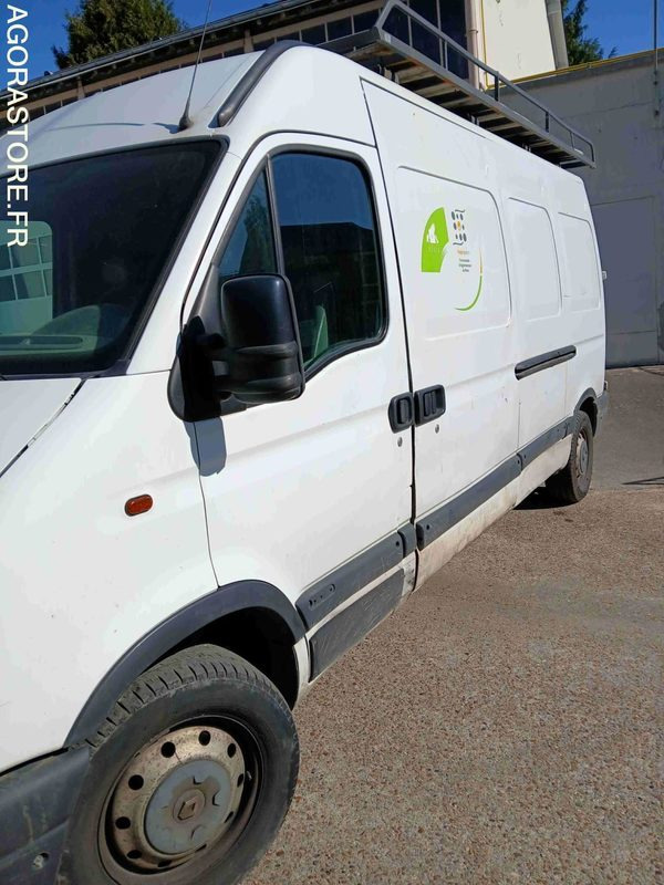 RENAULT MASTER FOURGON II 2.2 dCi 90 - 2003 - 164116KM - Panel van: picture 2 RENAULT MASTER FOURGON II 2.2 dCi 90 - 2003 - 164116KM - Panel van: picture 2