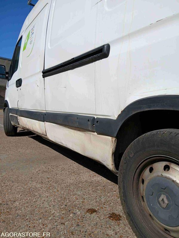 RENAULT MASTER FOURGON II 2.2 dCi 90 - 2003 - 164116KM - Panel van: picture 4 RENAULT MASTER FOURGON II 2.2 dCi 90 - 2003 - 164116KM - Panel van: picture 4