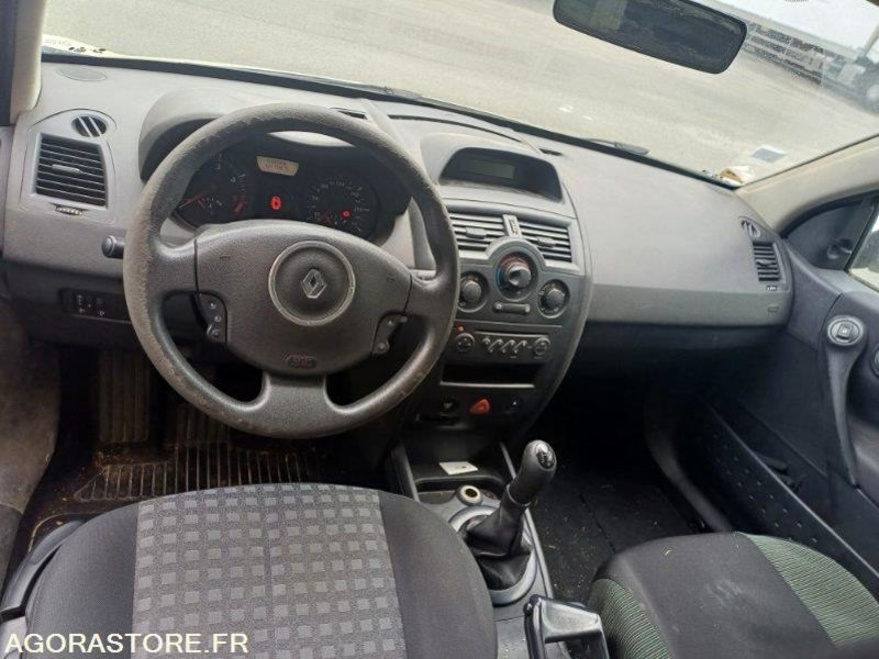 RENAULT MEGANE -152 169 KM - 2008 - BR-526-KR - Car: picture 2 RENAULT MEGANE -152 169 KM - 2008 - BR-526-KR - Car: picture 2