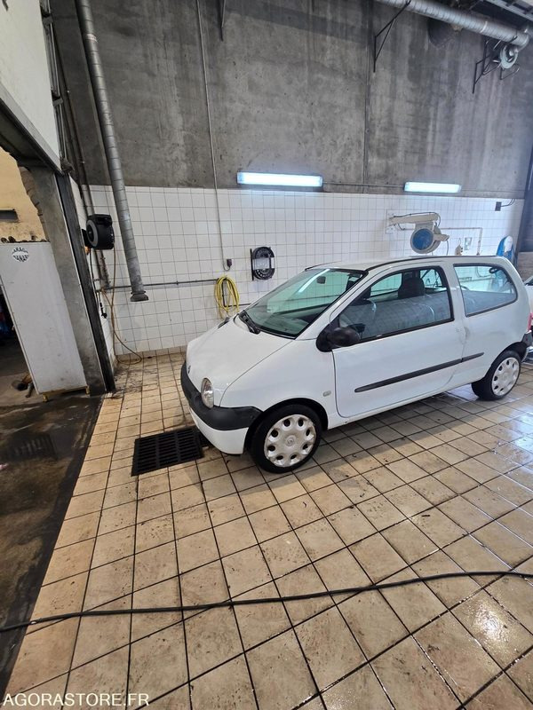 RENAULT TWINGO - Car: picture 2 RENAULT TWINGO - Car: picture 2