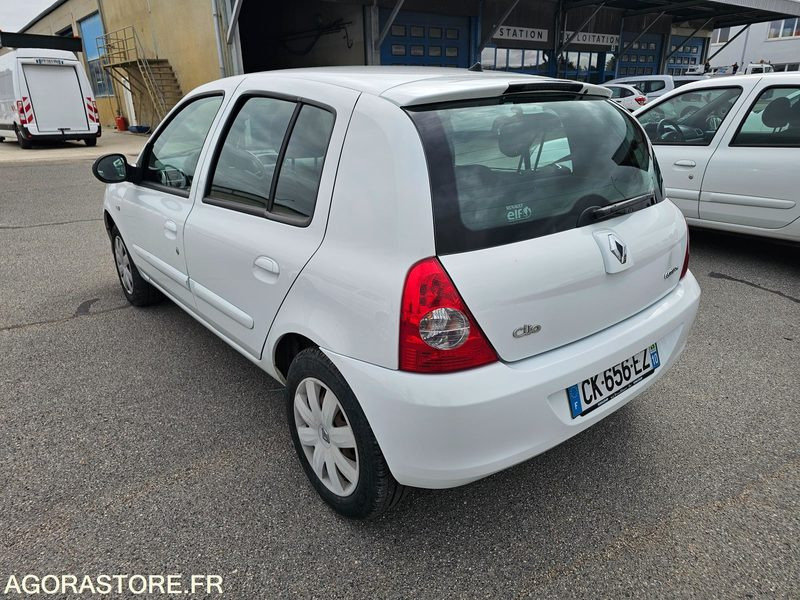 Renault Clio - 2012 - 136832km - CK656EZ - Car: picture 4 Renault Clio - 2012 - 136832km - CK656EZ - Car: picture 4
