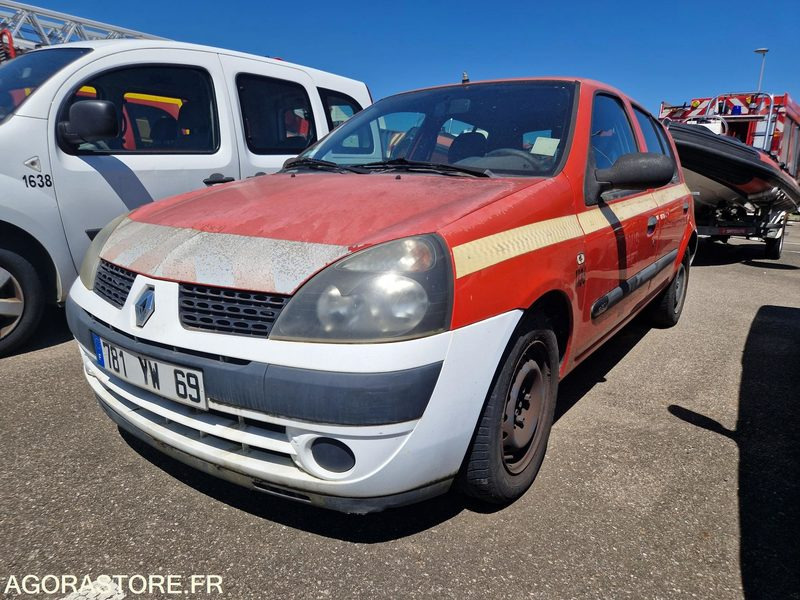 Renault Clio - 781YW69 - Car: picture 1 Renault Clio - 781YW69 - Car: picture 1