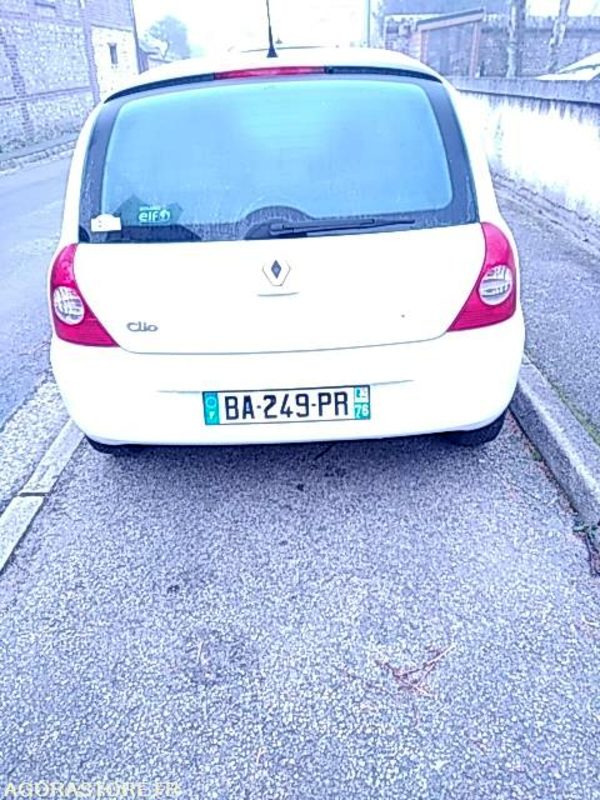 Renault Clio BA 249 PR 144952 kms - Small van: picture 3 Renault Clio BA 249 PR 144952 kms - Small van: picture 3