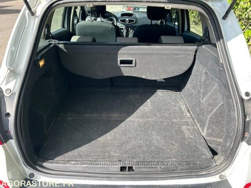 Station wagon Renault Clio break 100600kms 2010: picture 12