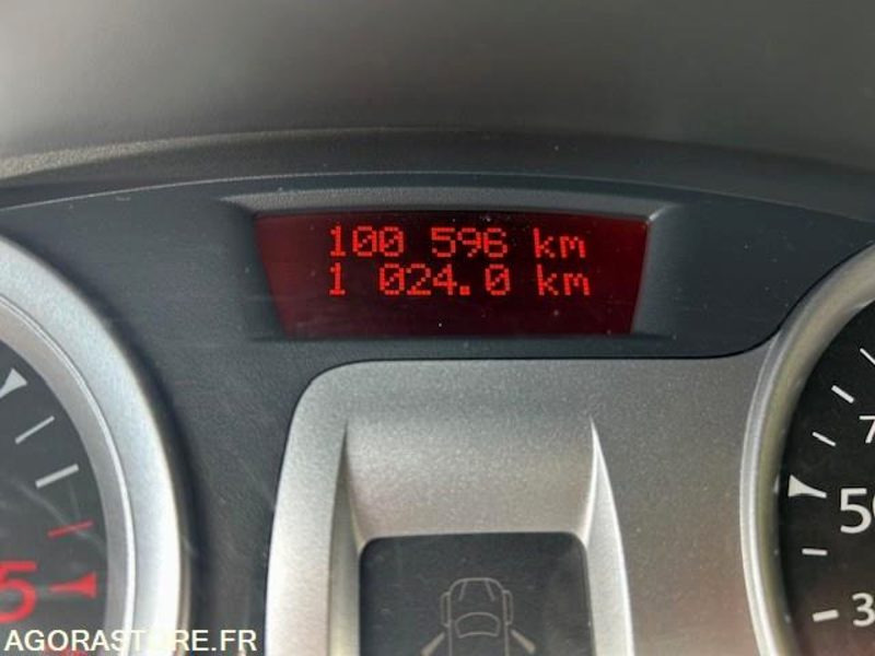 Station wagon Renault Clio break 100600kms 2010: picture 13