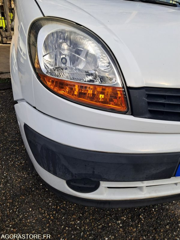 Renault Kangoo - 2006 - 75766kms - 1944 ZZ 42 - Small van: picture 4 Renault Kangoo - 2006 - 75766kms - 1944 ZZ 42 - Small van: picture 4
