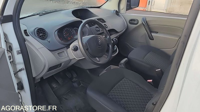 Renault Kangoo - 2011 - 83647kms - BE077EM - Small van: picture 3 Renault Kangoo - 2011 - 83647kms - BE077EM - Small van: picture 3