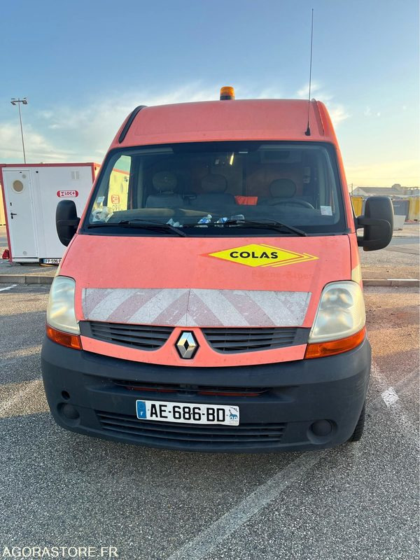 Renault Master - 2009 - 291495kms (P1507876) - Panel van: picture 3 Renault Master - 2009 - 291495kms (P1507876) - Panel van: picture 3