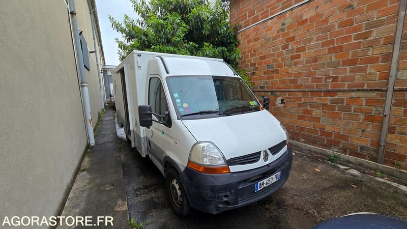 Renault Master - 2010 - 115060KMS - Panel van: picture 2 Renault Master - 2010 - 115060KMS - Panel van: picture 2