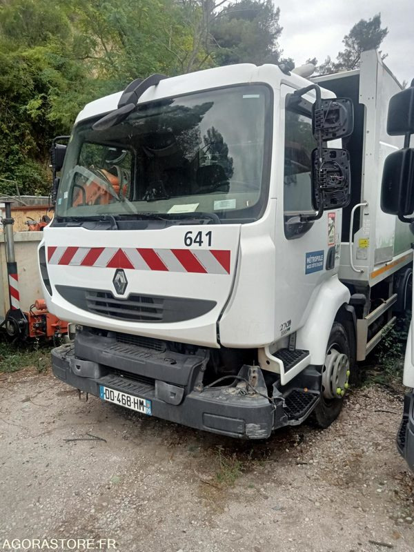 Renault Midlum 270 - Garbage truck: picture 2 Renault Midlum 270 - Garbage truck: picture 2