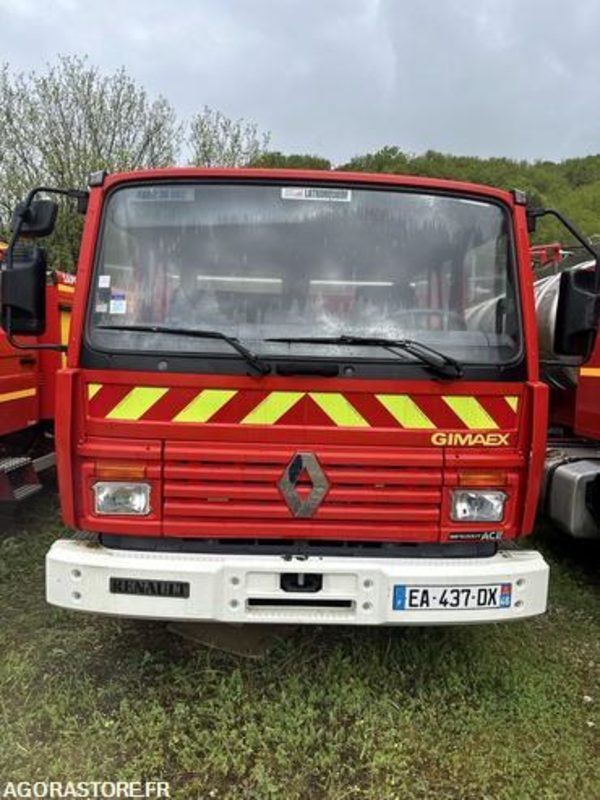 Renault S180 Midler - EA437DX - Fire truck: picture 3 Renault S180 Midler - EA437DX - Fire truck: picture 3