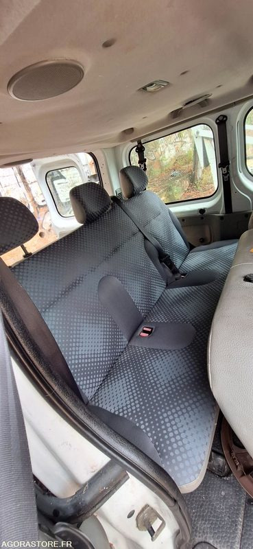 Minibus, Passenger van Renault Trafic - 2006 - 130000: picture 15