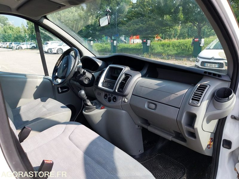 Minibus, Passenger van Renault Trafic 9 places DA-953-LM de 2013 avec 135 698 kms: picture 11