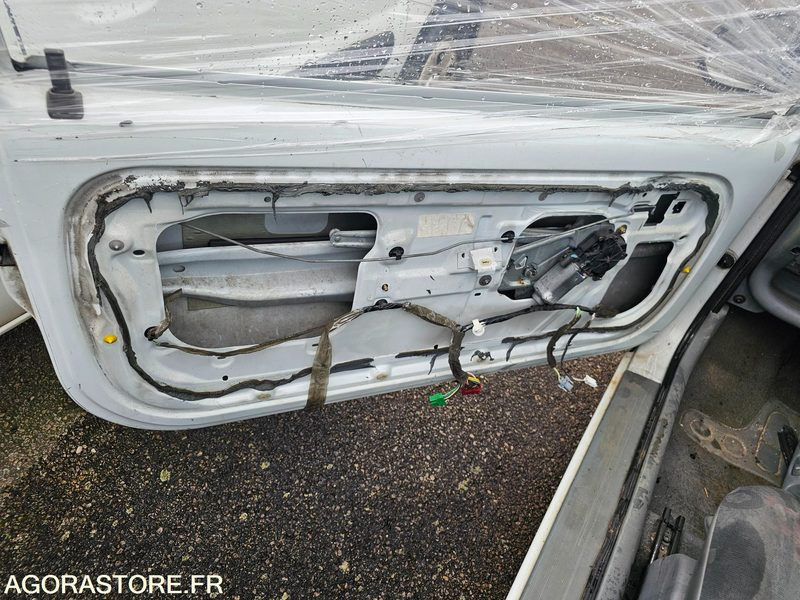 Car Renault Twingo - 2007 - 225218km - 8804ZH76: picture 7