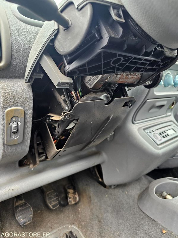 Car Renault Twingo - 2007 - 225218km - 8804ZH76: picture 11