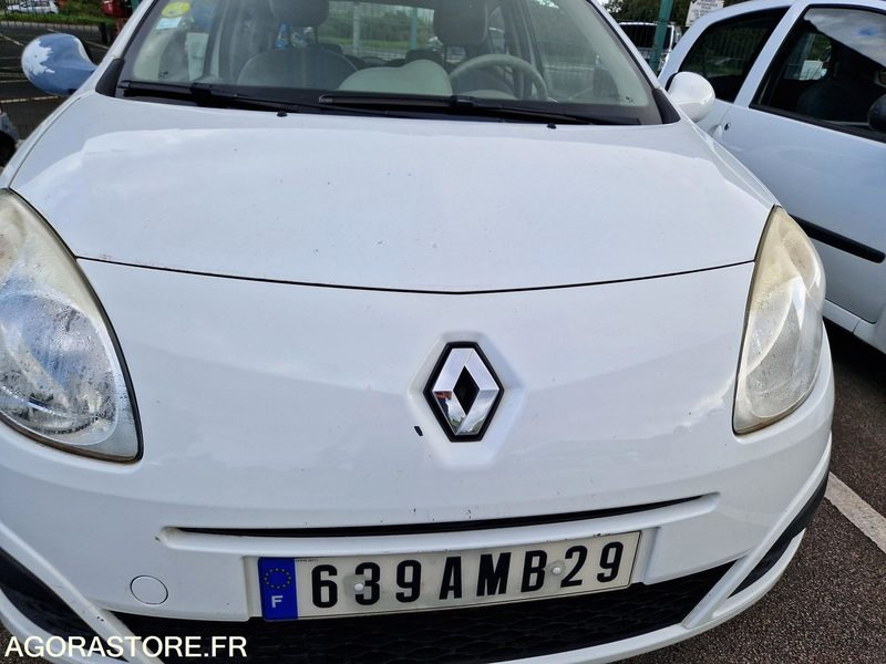 Renault Twingo - 2008 - 123051 - 639AMB29 - Car: picture 5 Renault Twingo - 2008 - 123051 - 639AMB29 - Car: picture 5