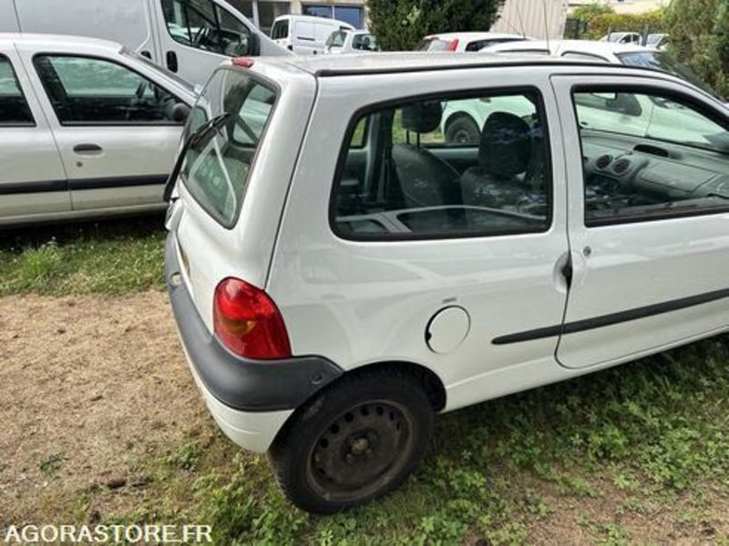 Renault Twingo - 731BHH57 - Car: picture 4 Renault Twingo - 731BHH57 - Car: picture 4