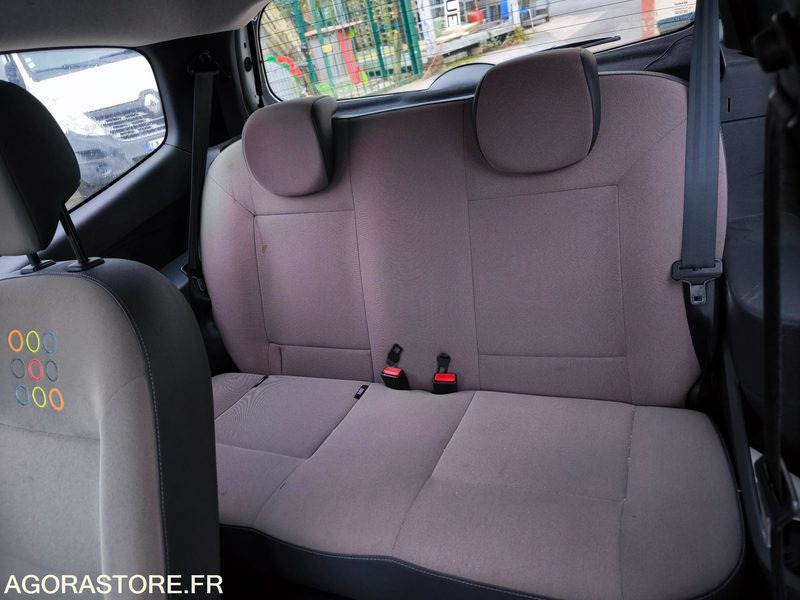 Car Renault Twingo: picture 9 Car Renault Twingo: picture 9