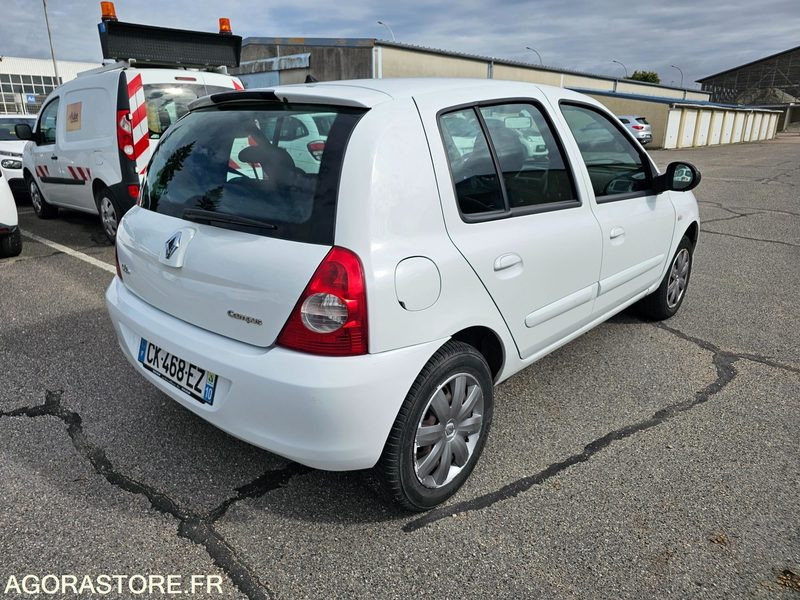 Renault clio - 2012 - 132632km - CK468EZ - Car: picture 3 Renault clio - 2012 - 132632km - CK468EZ - Car: picture 3