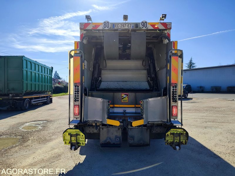 SCANIA BOM 26 T 362000 kms 2016 - Garbage truck: picture 4 SCANIA BOM 26 T 362000 kms 2016 - Garbage truck: picture 4