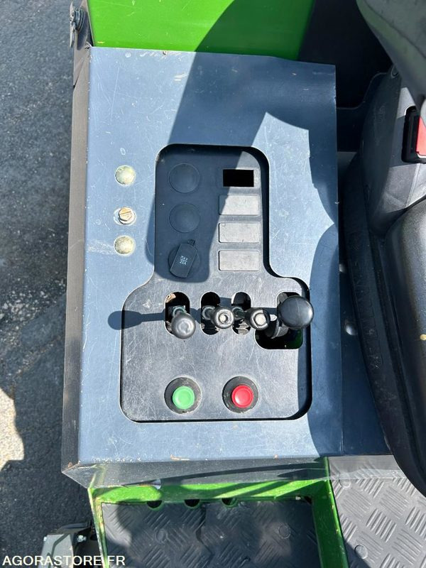 TONDEUSE FRONTALE AMAZONE - Garden mower: picture 3 TONDEUSE FRONTALE AMAZONE - Garden mower: picture 3